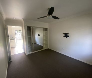 Fully Renovated Unit in Prime Location – Affordable & Convenient Li... - Photo 2