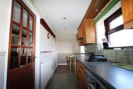 2 bedroom cottage to rent - Photo 5
