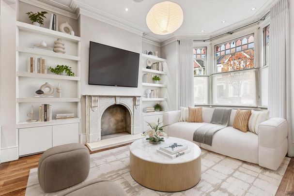 4 bedroom terraced house to rent - Photo 1