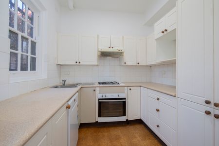 31 Tyrell Street, The Hill NSW 2300 - Townhouse For Rent | Domain - Photo 2