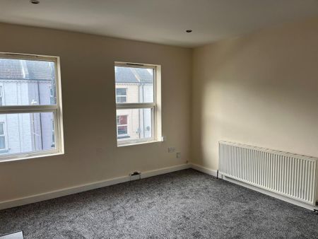 1 bedroom maisonette to rent - Photo 2