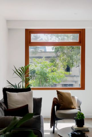 4 Bed Apartment Regular - Photo 2