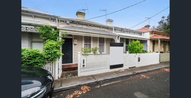 When Location Matters! - Photo 1