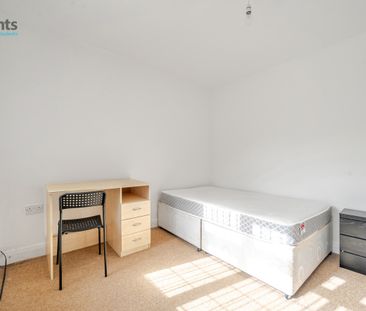 4 bedroom terraced bungalow to rent - Photo 5