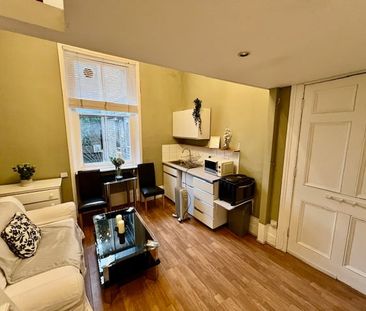 Studio Flat, Colville Terrace, W11 - Photo 6