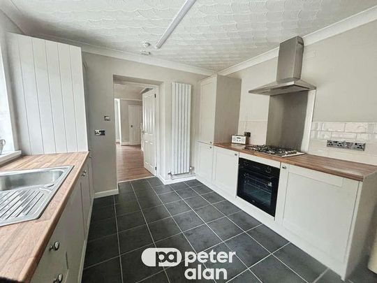 Park Street, Maesteg, CF34 - Photo 1