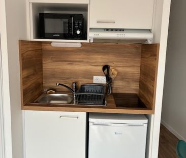 Location Appartement 1 pièce 27m² - Photo 1