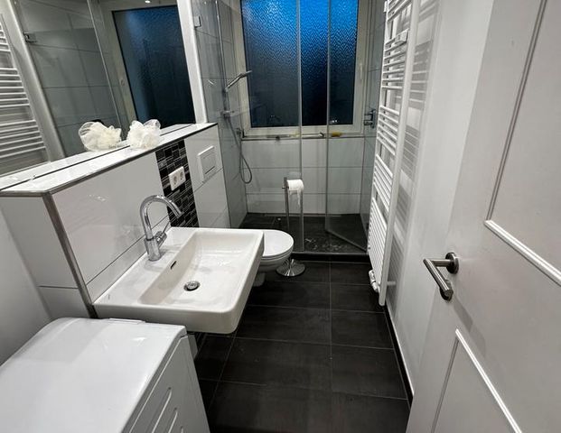 Eine kernsanierte Wohnung im Herzen von Ratingen Süd - Photo 1