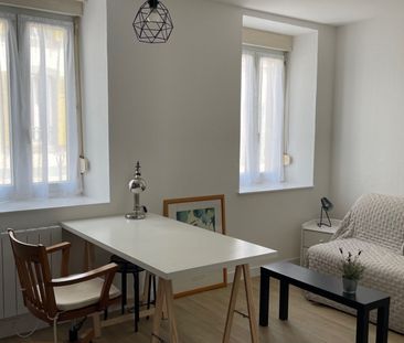 STUDIO MEUBLE - RUE MARENGO - 20 m2 - Photo 4