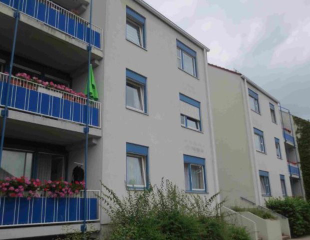 Mietwohnung in Schweinfurt - Attraktive 2-Zimmer-Wohnung mit Balkon - nur mit Wohnberechtigungsschein 1. Förderweg - Photo 1