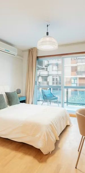 Carrer de Colón, Valencia, Valencian Community 46004 - Foto 1