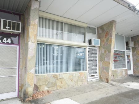 Versatile Shop Opportunity in the Heart of Noble Park - Photo 2