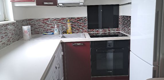 Location Appartement 1 pièce 32m² - Photo 2