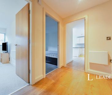 2 bedroom flat to rent - Photo 1