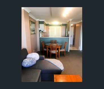 Furnished Beachside Apartment – Break Lease Opportunity - Photo 2