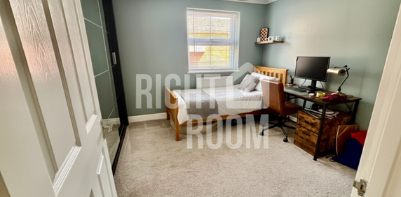 Room 1, Grosvenor Road, Bromley BR4 - Photo 2