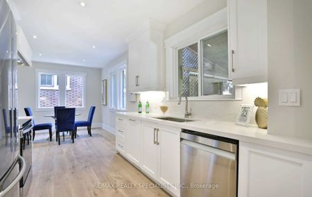 Detached Home For Lease | X7373726 - Photo 2