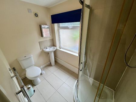 6 bedroom house to rent - Photo 5