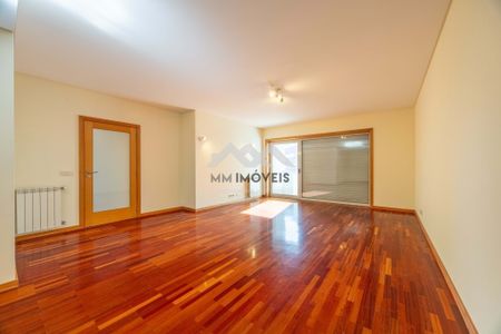 Apartamento T4 em Porto - Foto 2