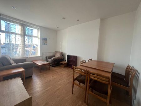 2 bedroom flat to rent - Photo 4