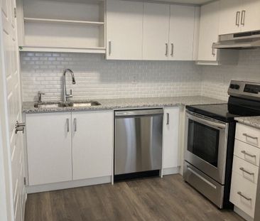 For Lease - 2791 Eglinton Avenue Unit# 542, Toronto, Ontario - Photo 2