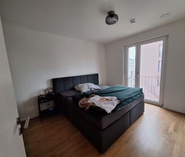 Moder­ne 2‑Zimmer Woh­nung mit Ein­bau­kü­che, Bal­kon und Keller - Photo 3