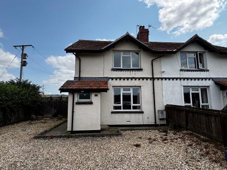 2 bedroom semi-detached house to rent - Photo 5