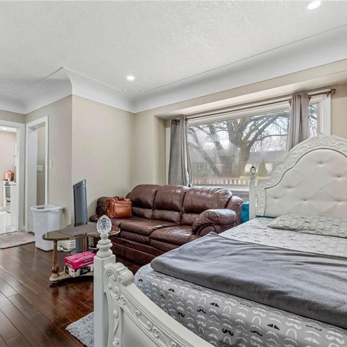 For Lease - 38 Lake Avenue Unit# 1, Hamilton, Ontario - Photo 1