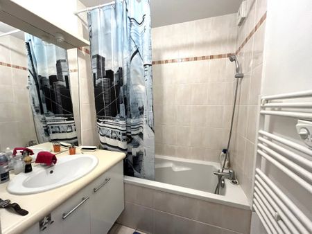 Location Appartement 2 pièces 48m² NANCY 54000 - Photo 2