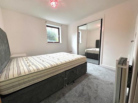 Manresa Place – St Georges Cross - Photo 3