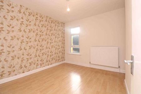 Prince Of Wales, Reading, RG30 - Photo 2