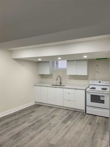 For Lease - 95 Ivy Glen Drive Unit# Basement, Vaughan, Ontario - Photo 3