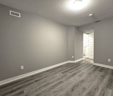 For Lease - 230 ANYOLITE Private, Barrhaven, Ontario - Photo 6