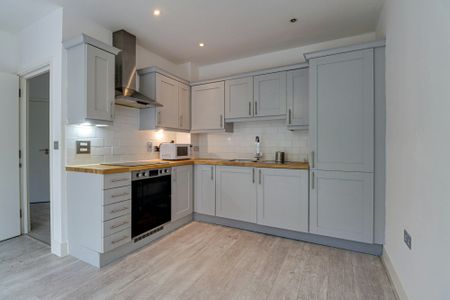Camp Road, Avenue Road, St Albans, AL1 5JN - Photo 4