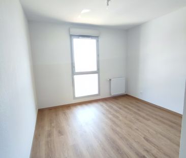 Location Appartement 3 pièces 62m² BRUGUIERES 31150 - Photo 4