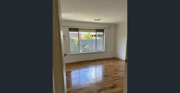 Trendy Renovated Unit - Photo 1