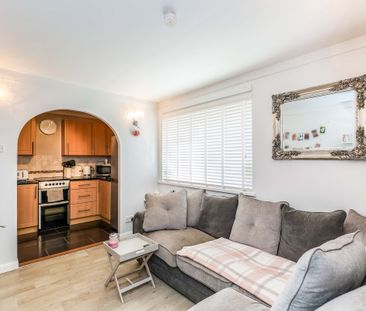 Hamble Court, Crombie Close - Photo 5
