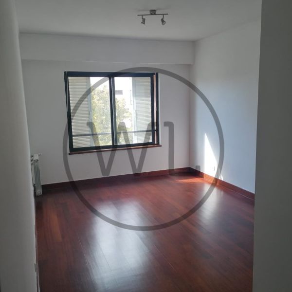 Apartamento T4 em Lisboa - Photo 1