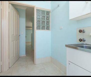 CONVENIENT LOCATION 3 X 1 HOUSE - Photo 6