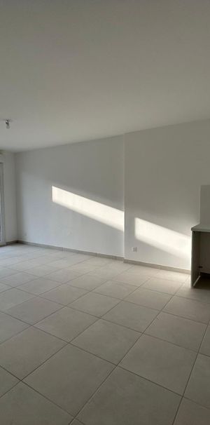 Location Appartement 2 pièces 46m² MONTEUX 84170 - Photo 1