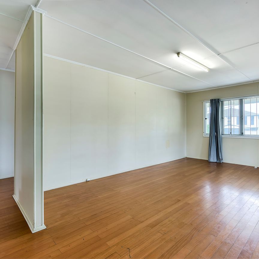 13 Beechcroft Street, Coopers Plains QLD 4108 - House For Rent | Domain - Photo 1