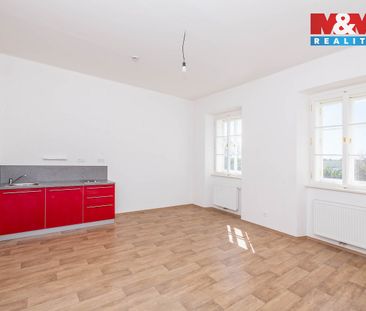 Pronájem bytu 1+kk 32 m² - Photo 1