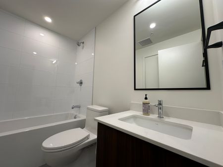 Brand New 1 Bed Apartment In The Heart Of Willoughby Town Centre - Photo 4