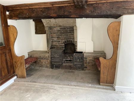 3 bedroom semi-detached house to rent - Photo 3