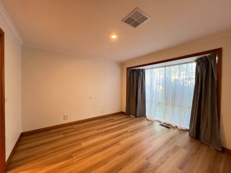 3 Bedroom Home close to schools - Photo 4
