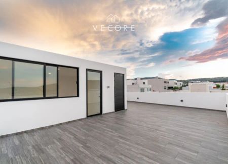 CASA EN RENTA EN LOS ROBLES, ZAPOPAN - Photo 2