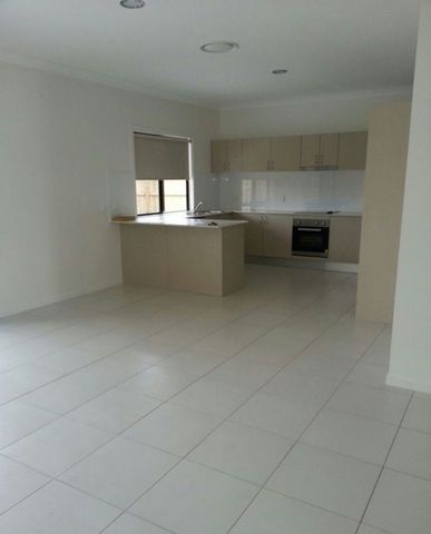 Your Next Home Awaits at 3 Pongamia Parade, Mount Low! - Photo 4