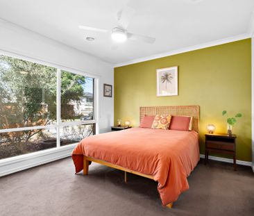 15 Molong Avenue, Hampton East VIC 3188 - House For Rent | Domain - Photo 6