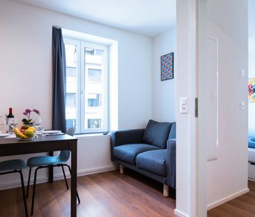 Charmantes möbliertes 2 Zimmer-Apartment mit Balkon in Zürich-Altst... - Foto 4