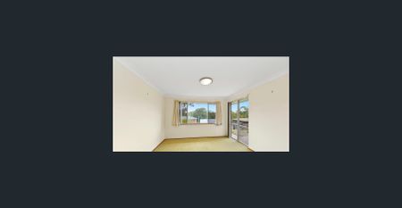 HUGE TOP FLOOR UNIT IN SHELLY BEACH! - Photo 3